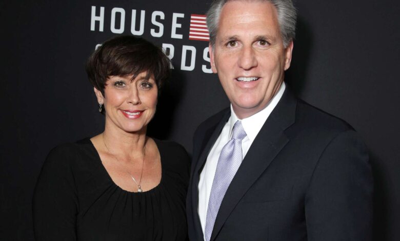 kevin mccarthy wife age